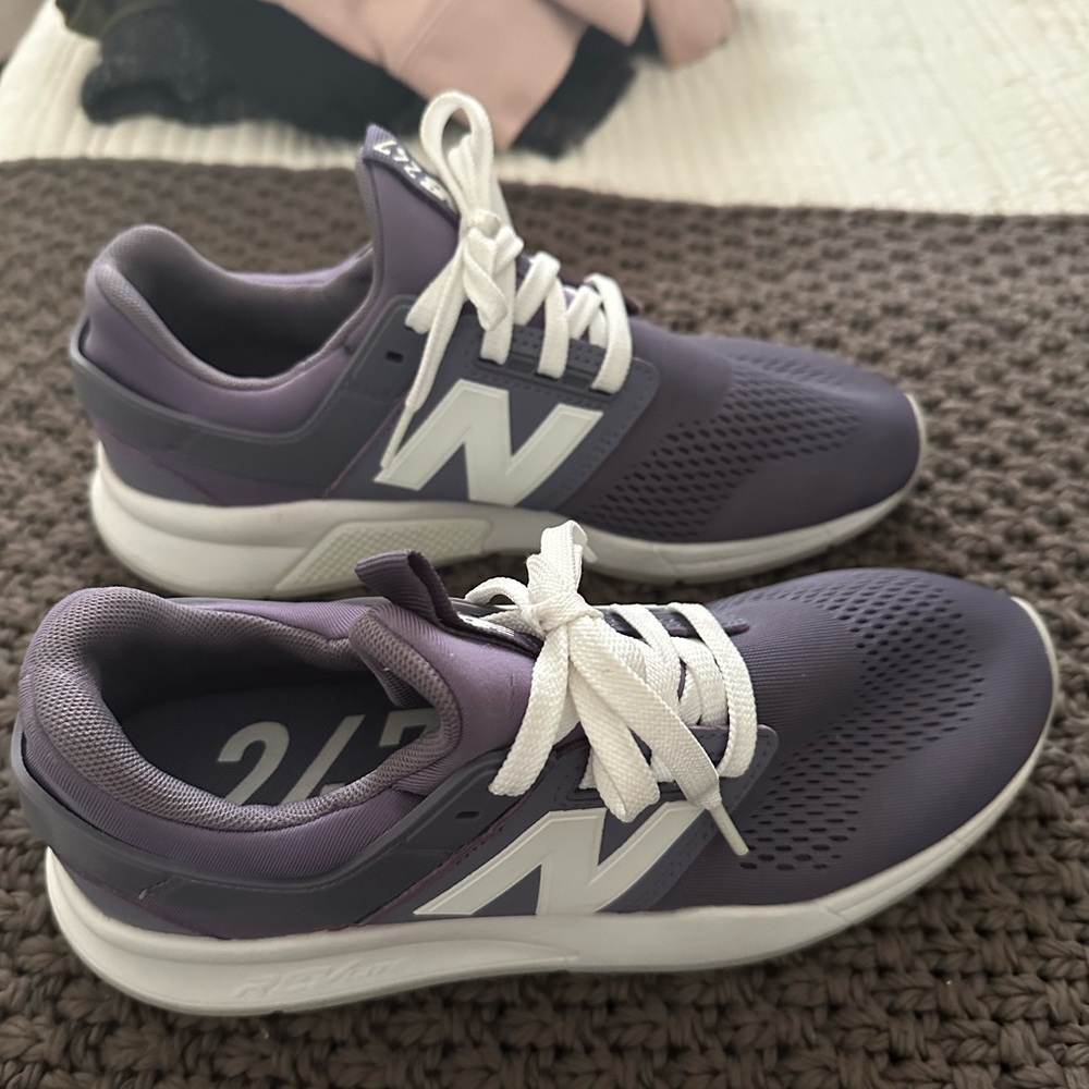 New Balance 247 - Purple W-9